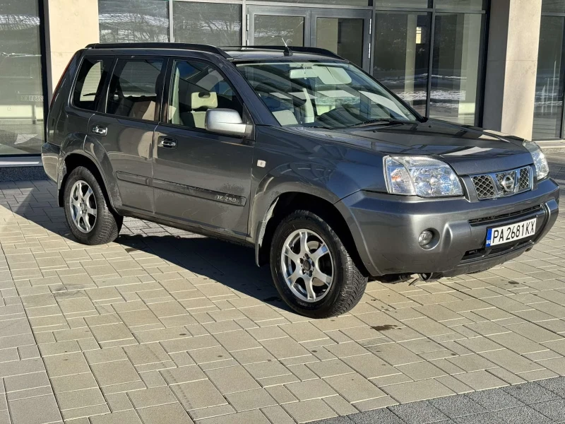 Nissan X-trail 2500 XE 4WD, снимка 3 - Автомобили и джипове - 52951655