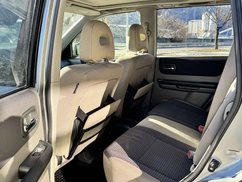 Nissan X-trail 2500 XE 4WD, снимка 13 - Автомобили и джипове - 52951655