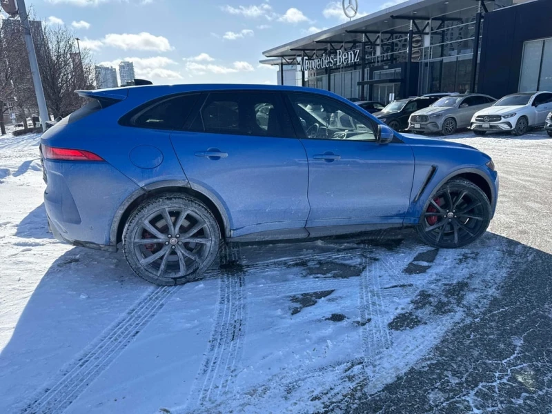 Jaguar F-PACE * SVR * CARFAX * ПРЕДСТАВИТЕЛСТВО , снимка 3 - Автомобили и джипове - 53403215
