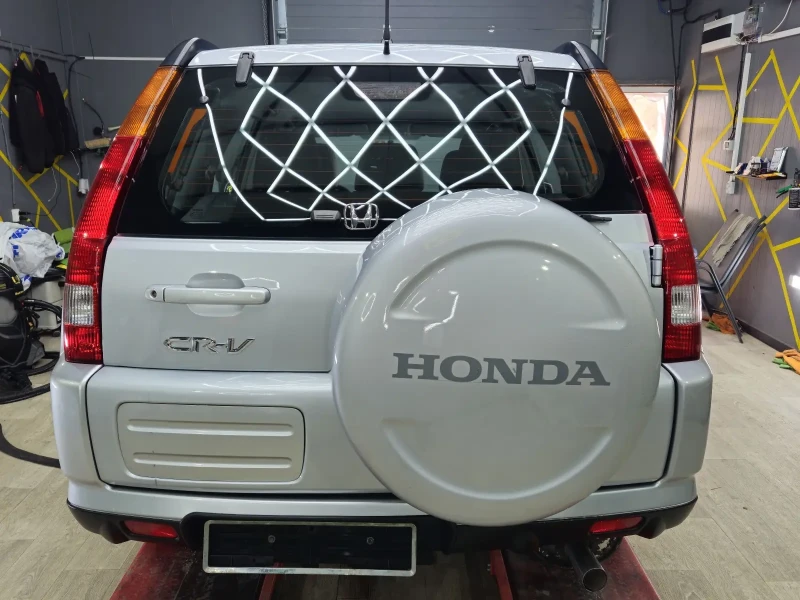 Honda Cr-v 2.0 i 4X4 EXECUTIVE AUTOMAT 8 GUMI FULL SERVICE , снимка 5 - Автомобили и джипове - 53538423