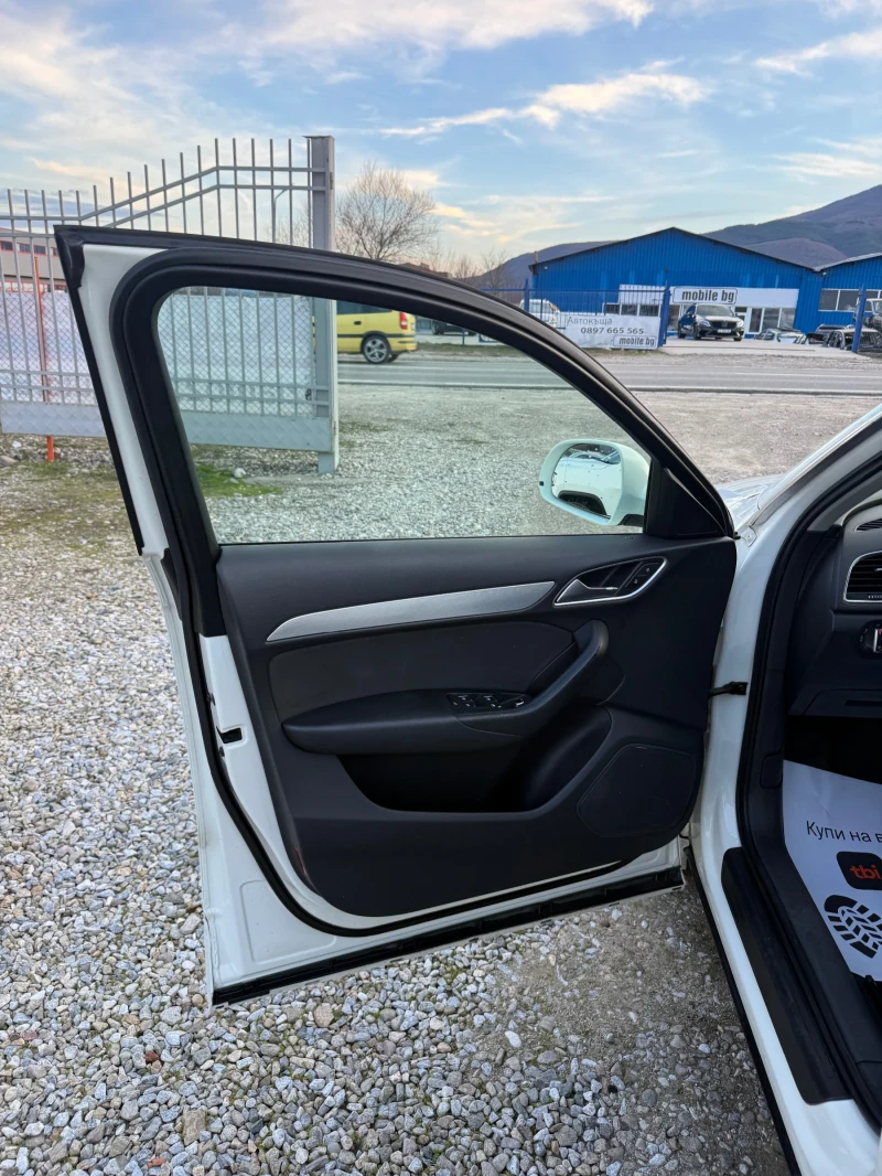 Audi Q3 2.0TDI* quattro* ЛИЗИНГ, снимка 15 - Автомобили и джипове - 53539257