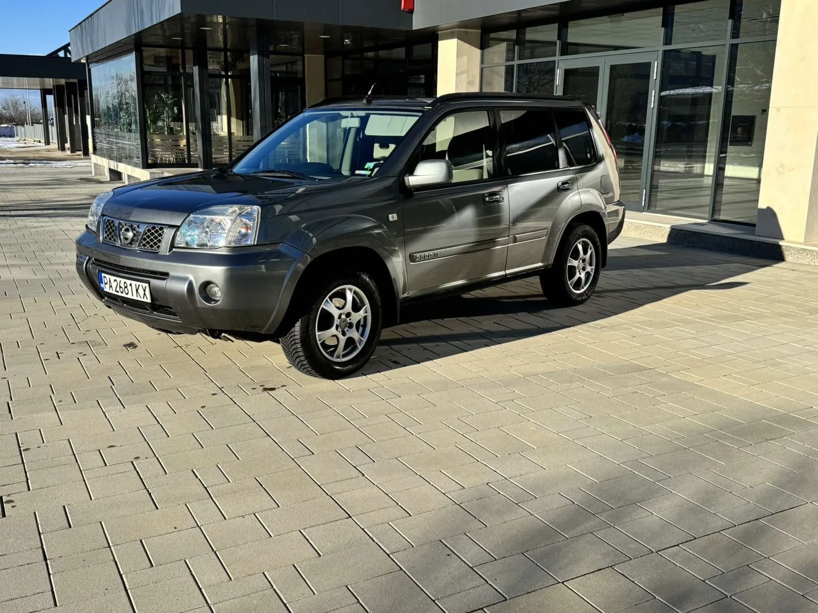 Nissan X-trail 2500 XE 4WD, снимка 1