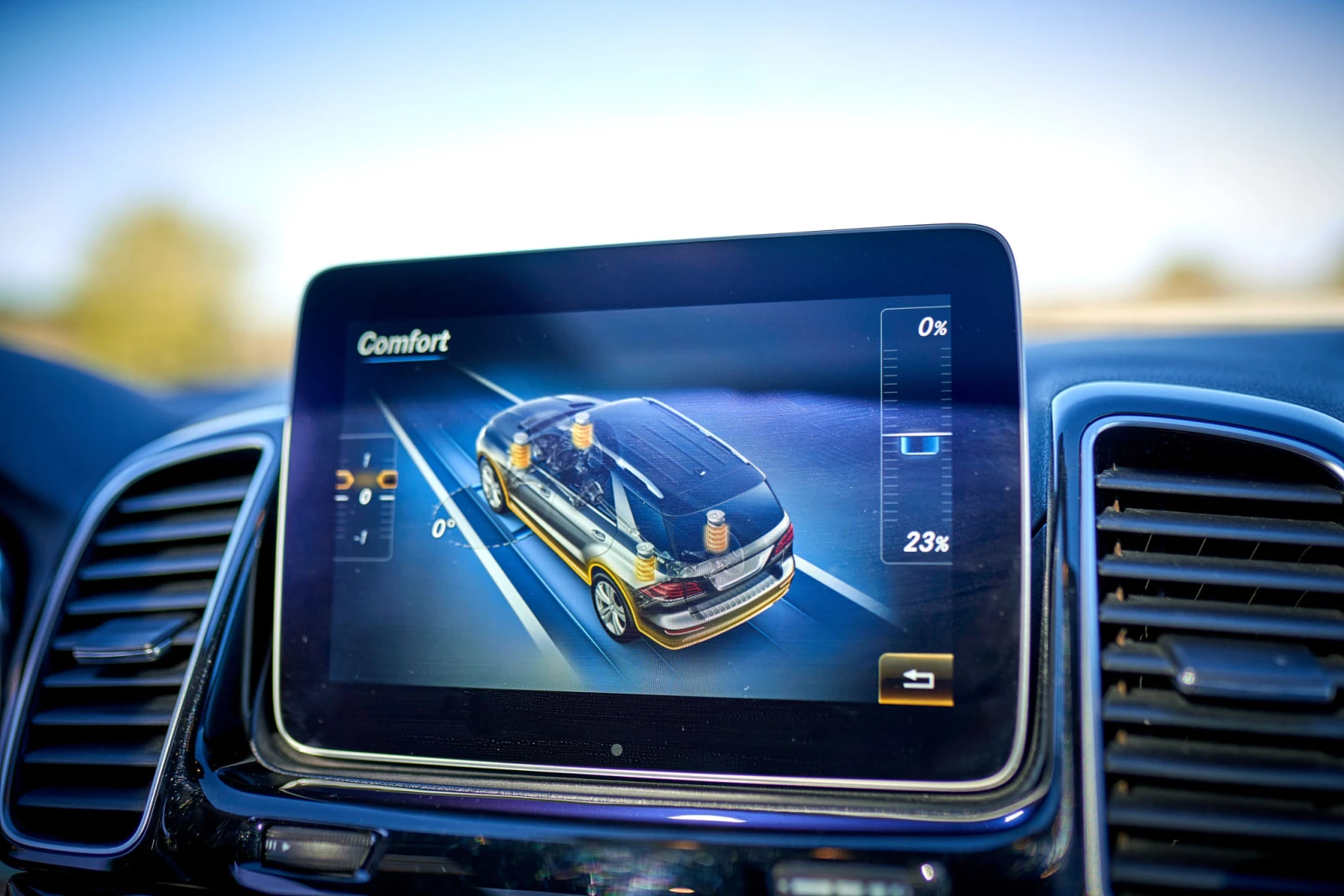 Mercedes-Benz GLE 400 AMG 9G 4Matic 333 Night Package | Mobile.bg   16