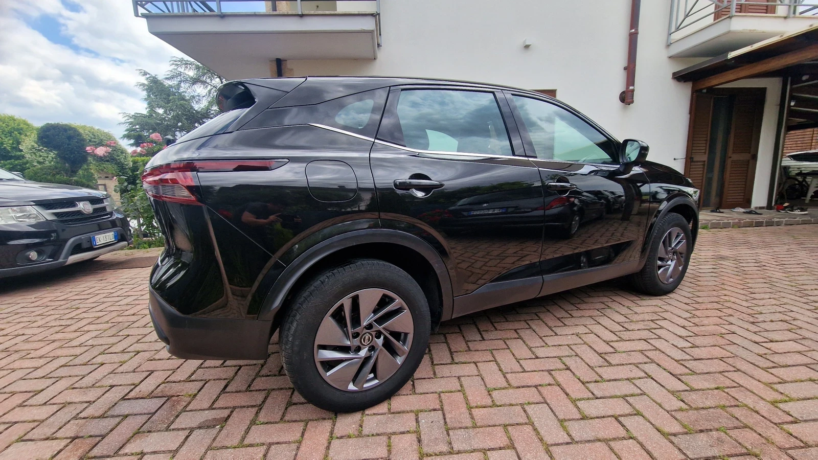 Nissan Qashqai 1.3i AUTOMATICA/HYBRIDA - изображение 6