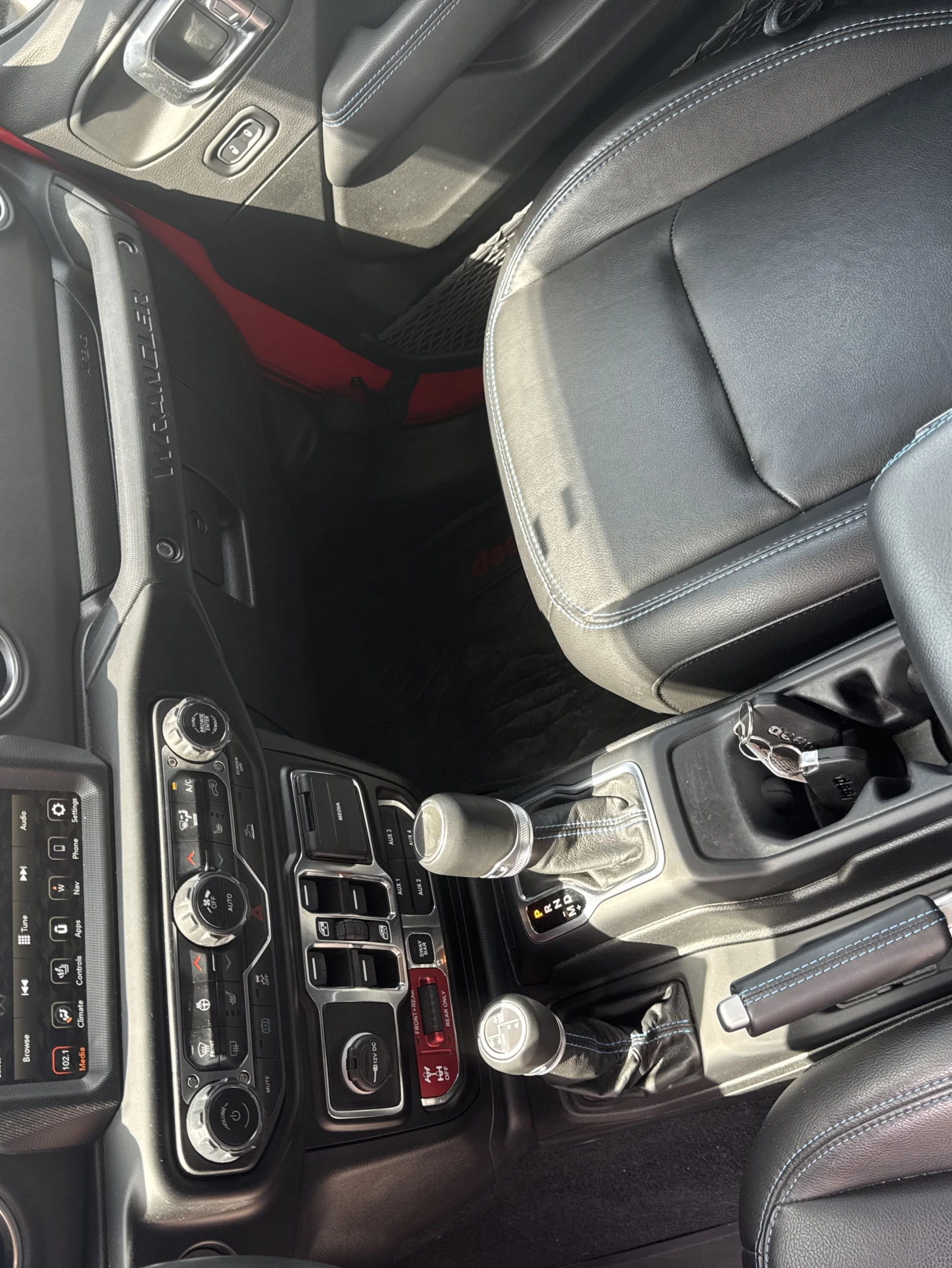 Jeep Wrangler * 4xe Unlimited Rubicon * БЕЗ ПЪРВОНАЧАЛНА ВНОСКА - изображение 10