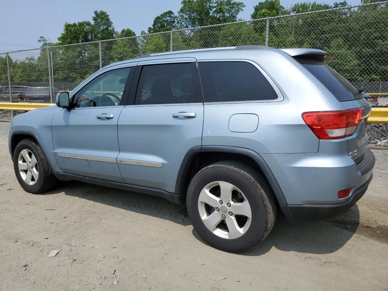 Jeep Grand cherokee LAREDO 5.7L * ФИКСИРАНА ЦЕНА*  - изображение 3