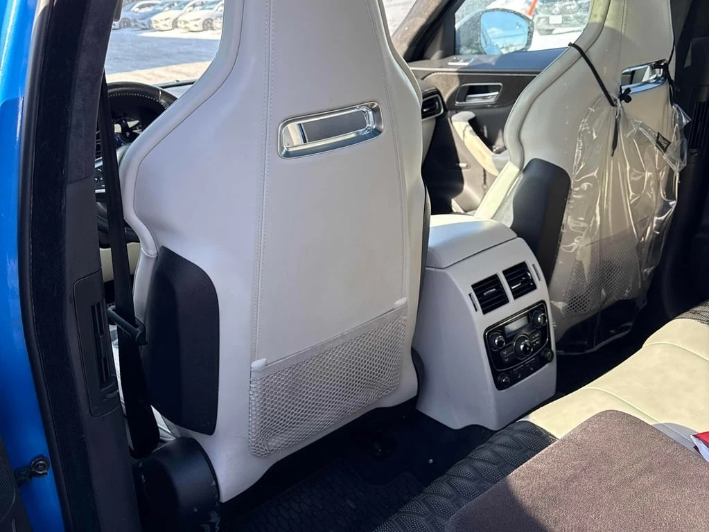 Jaguar F-PACE * SVR * CARFAX * ПРЕДСТАВИТЕЛСТВО  - изображение 9