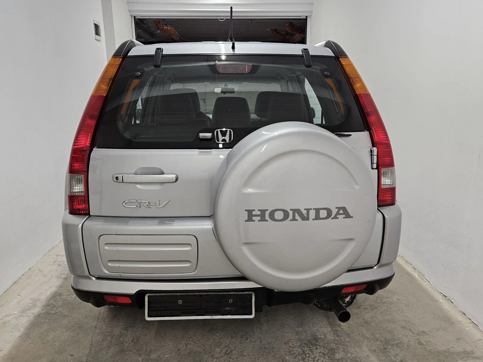 Honda Cr-v 2.0 i 4X4 EXECUTIVE AUTOMAT 8 GUMI FULL SERVICE , снимка 5 - Автомобили и джипове - 53538423