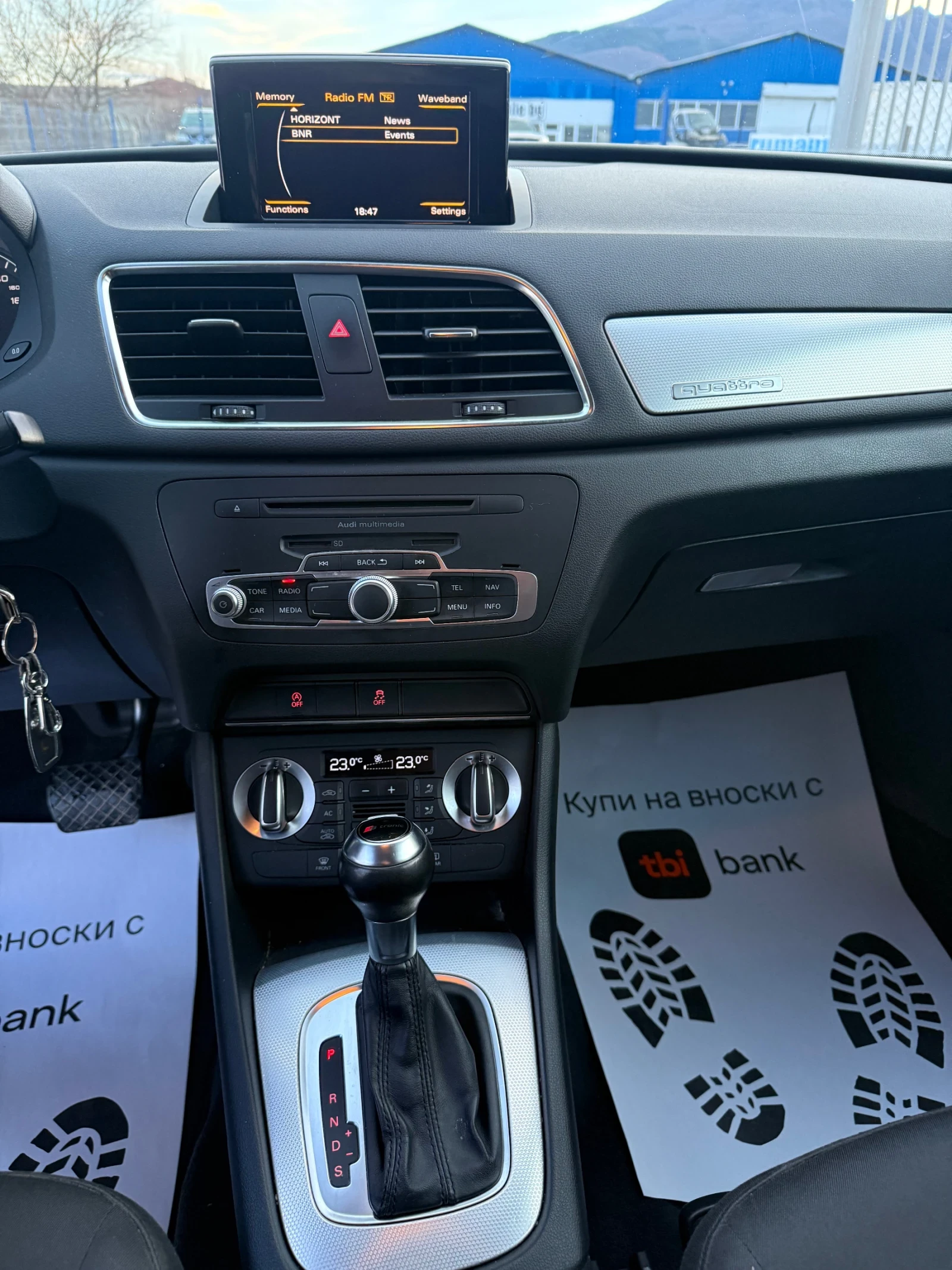 Audi Q3 2.0TDI* quattro* ������ | Mobile.bg � ����������� 12