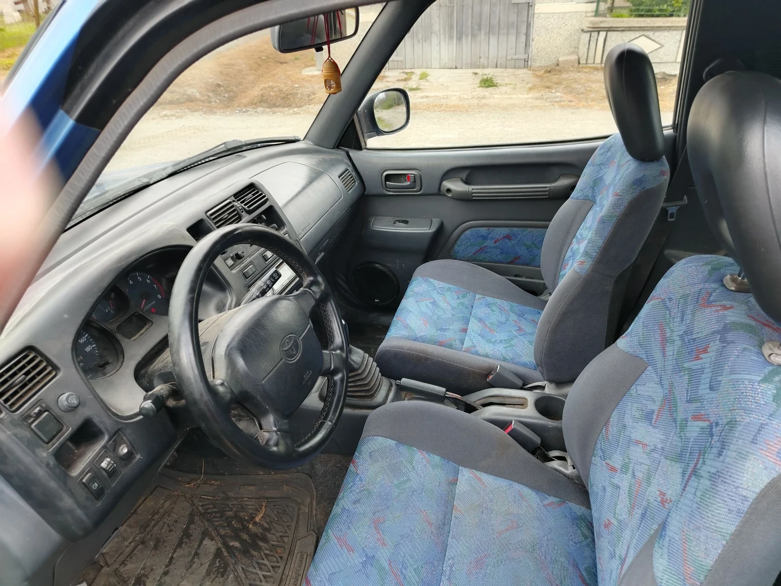 Toyota Rav4 Rav4, снимка 2 - Автомобили и джипове - 54150938