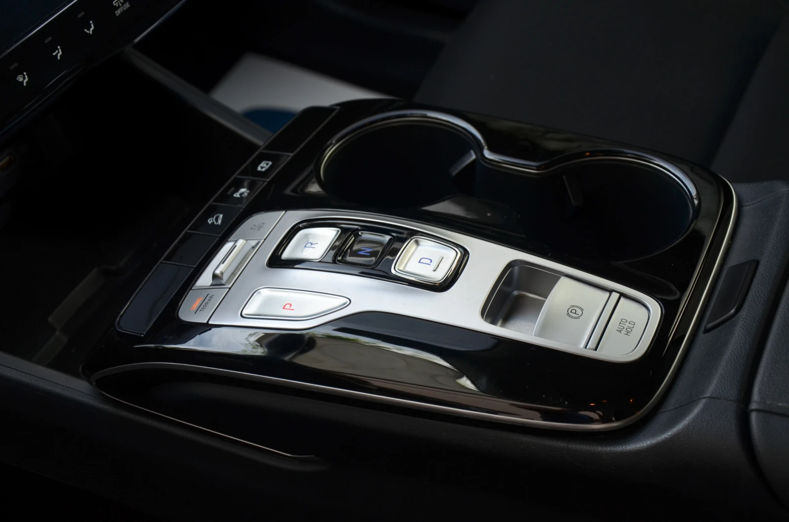 Hyundai Tucson Business, снимка 13 - Автомобили и джипове - 54341307
