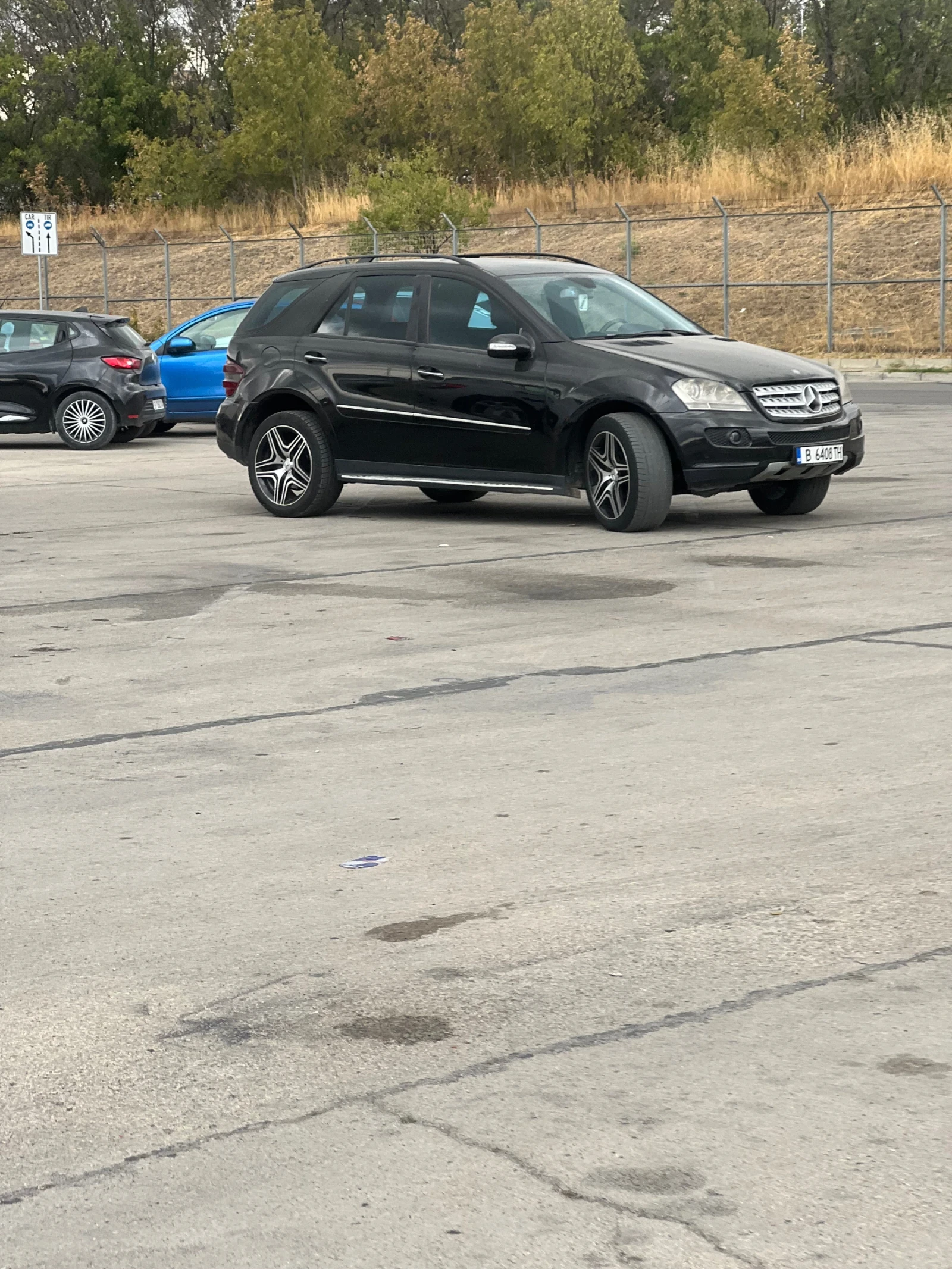 Mercedes-Benz ML 320, снимка 9 - Автомобили и джипове - 55160702