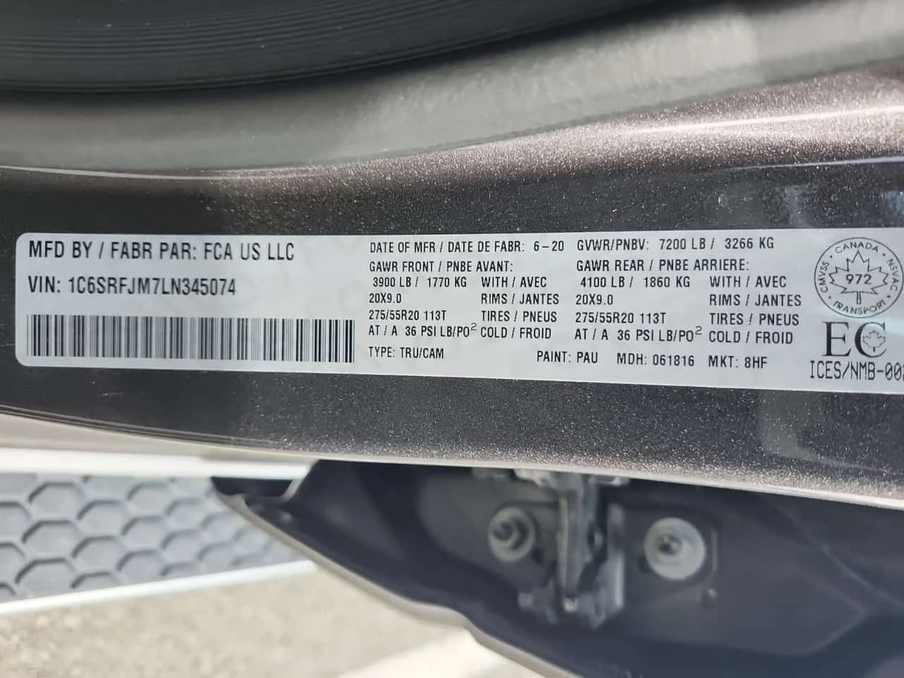 Dodge RAM 1500 * Laramie * АВТОКРЕДИТ БЕЗ ПЪРВОНАЧАЛНА ВНОСКА* , снимка 12 - Автомобили и джипове - 55261223