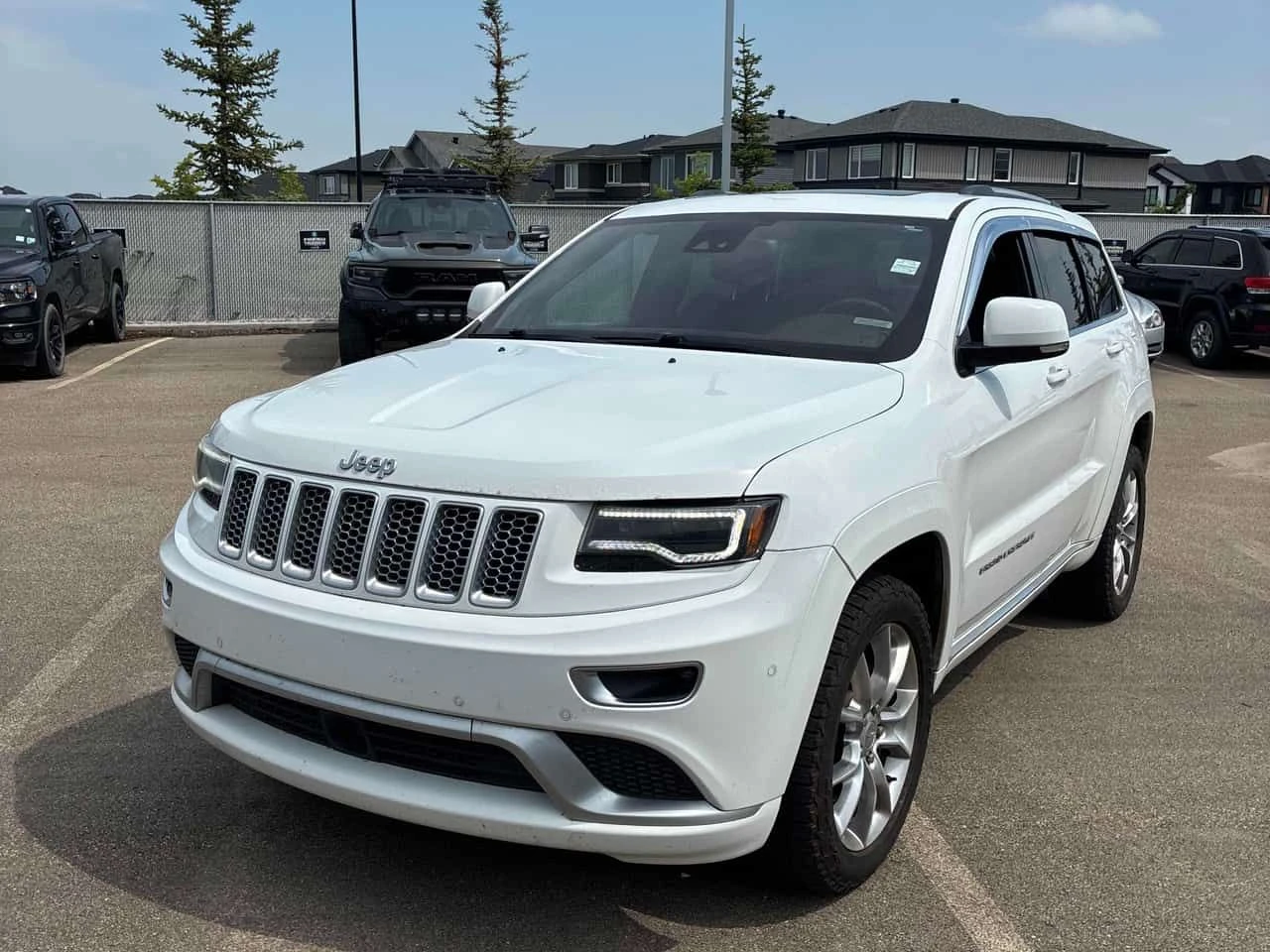 Jeep Grand cherokee * Summit * АВТОКРЕДИТ БЕЗ ПЪРВОНАЧАЛНА ВНОСКА* 