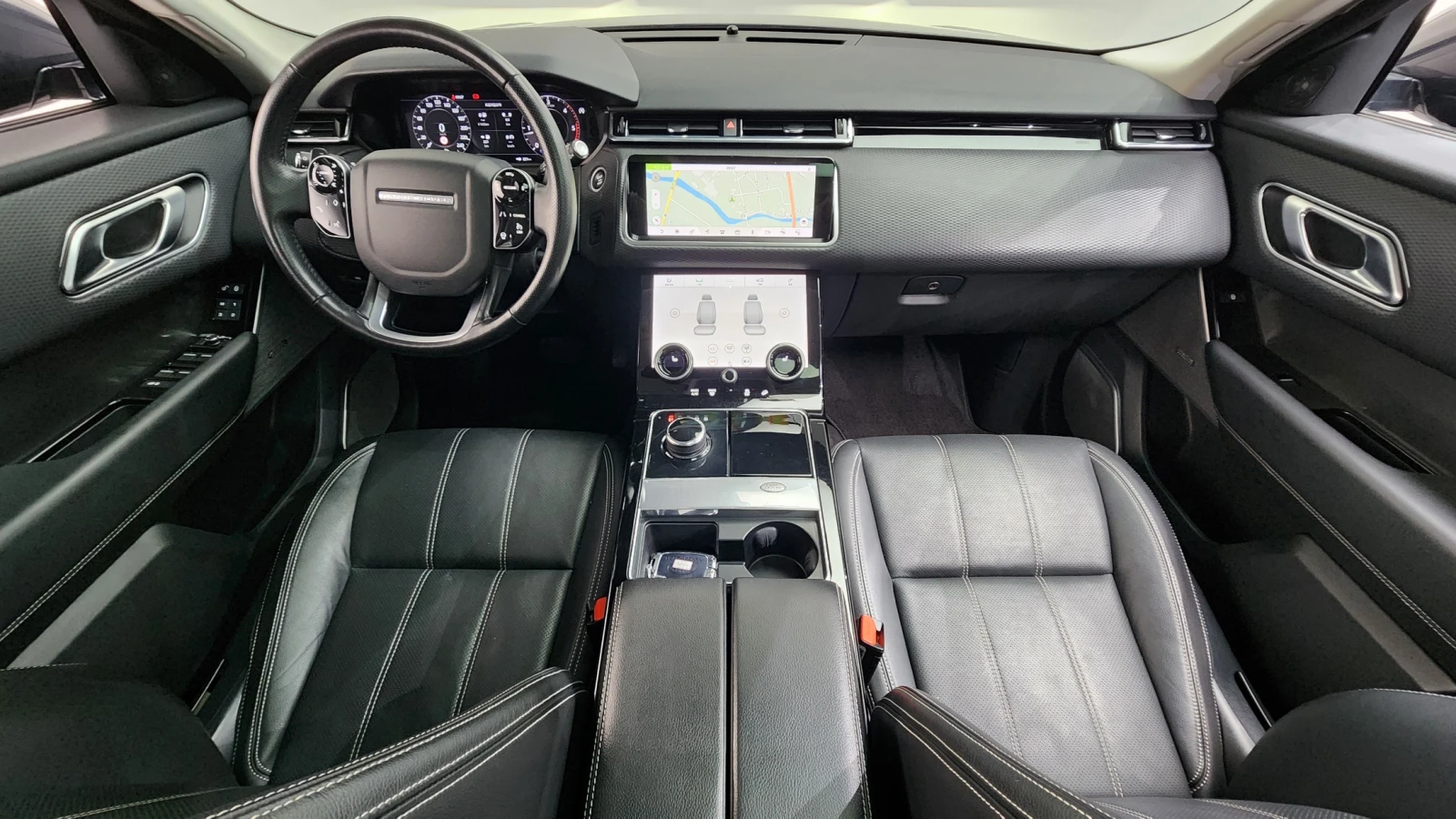 Land Rover Range Rover Velar D240* BLIND SPOT* ЕЛ. БАГАЖНИК* ЛЮК* КРАЙНА ЦЕНА, снимка 7 - Автомобили и джипове - 55595197
