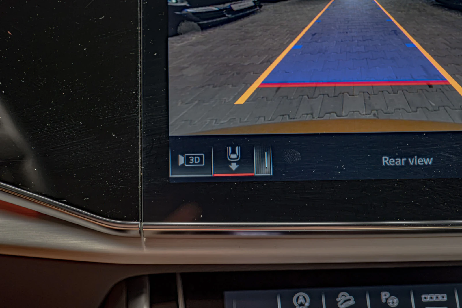 Audi Q8 50TDI/Distronic/Bang&Olufsen/Side Assist/3D Камера, снимка 12 - Автомобили и джипове - 55642863
