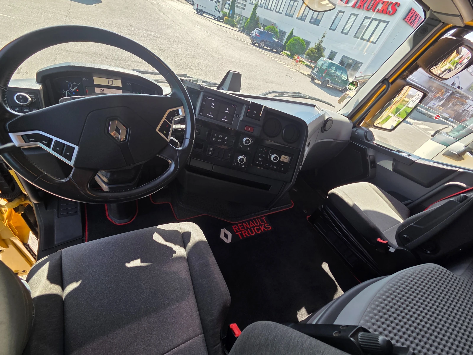 Renault T Стандартен-Ретардер - изображение 7