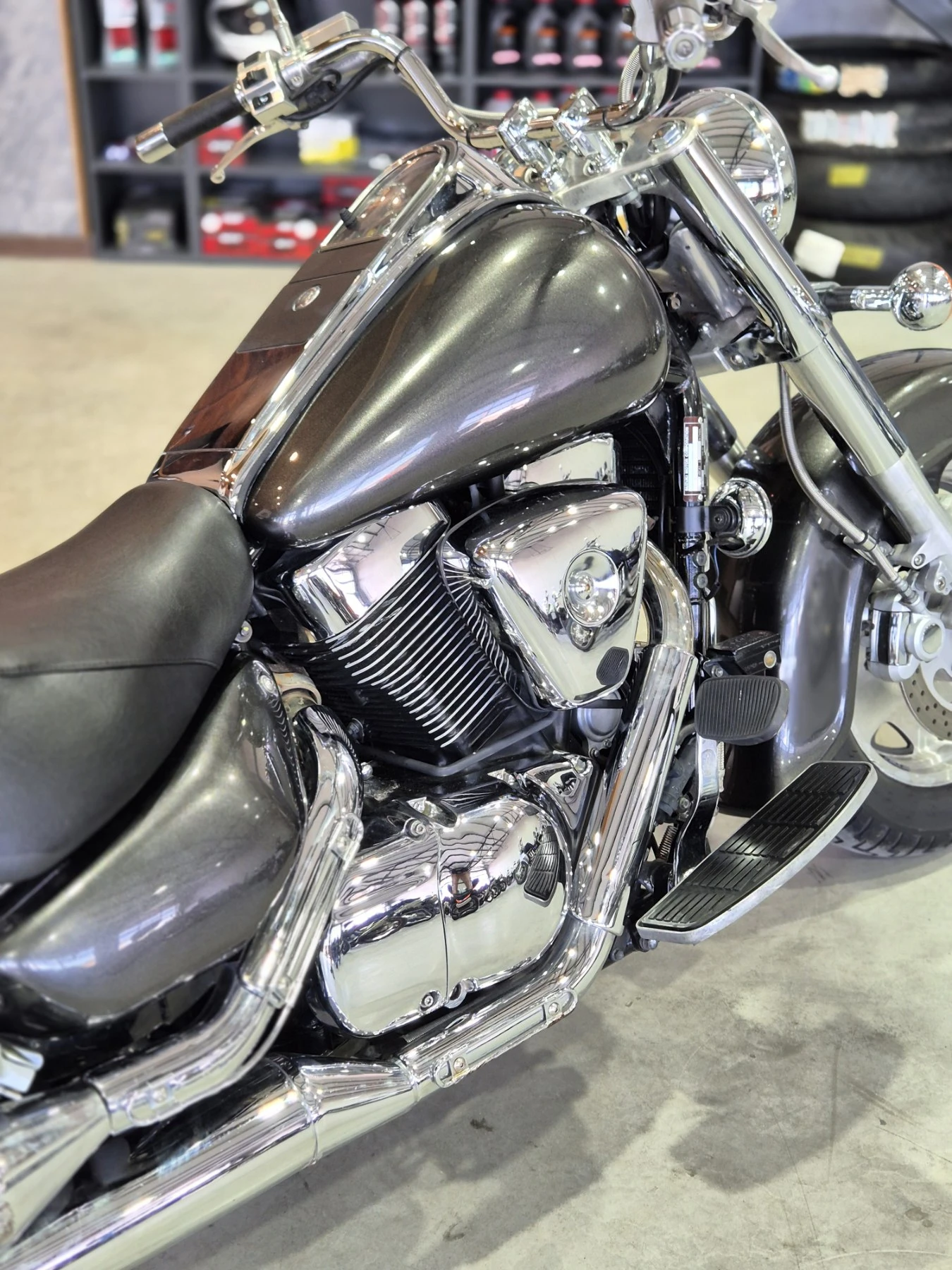 Suzuki Intruder VL 1500 Нов внос от ШВЕЙЦАРИЯ-регистриран!, снимка 11 - Мотоциклети и мототехника - 54837789
