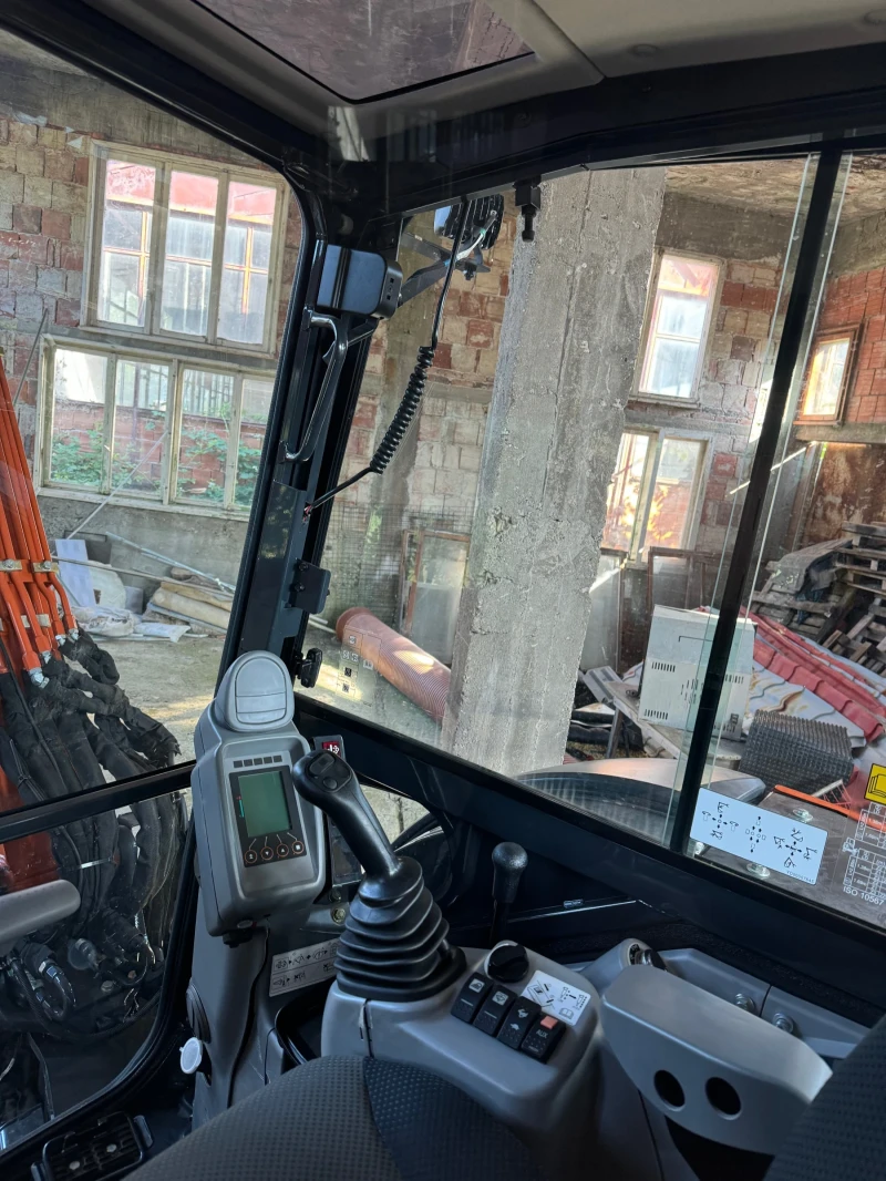 Багер Hitachi Zaxis 55U, снимка 5 - Индустриална техника - 48316098