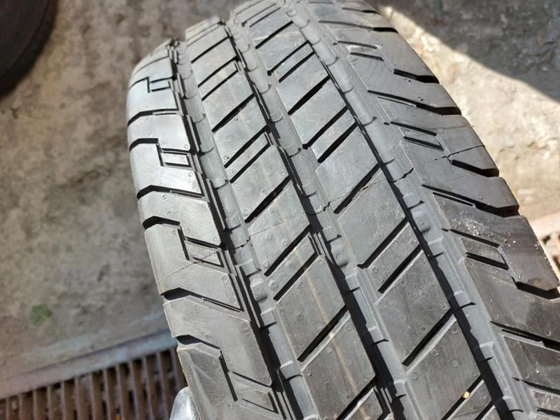 Гуми Летни 215/70R15, снимка 2 - Гуми и джанти - 36790002