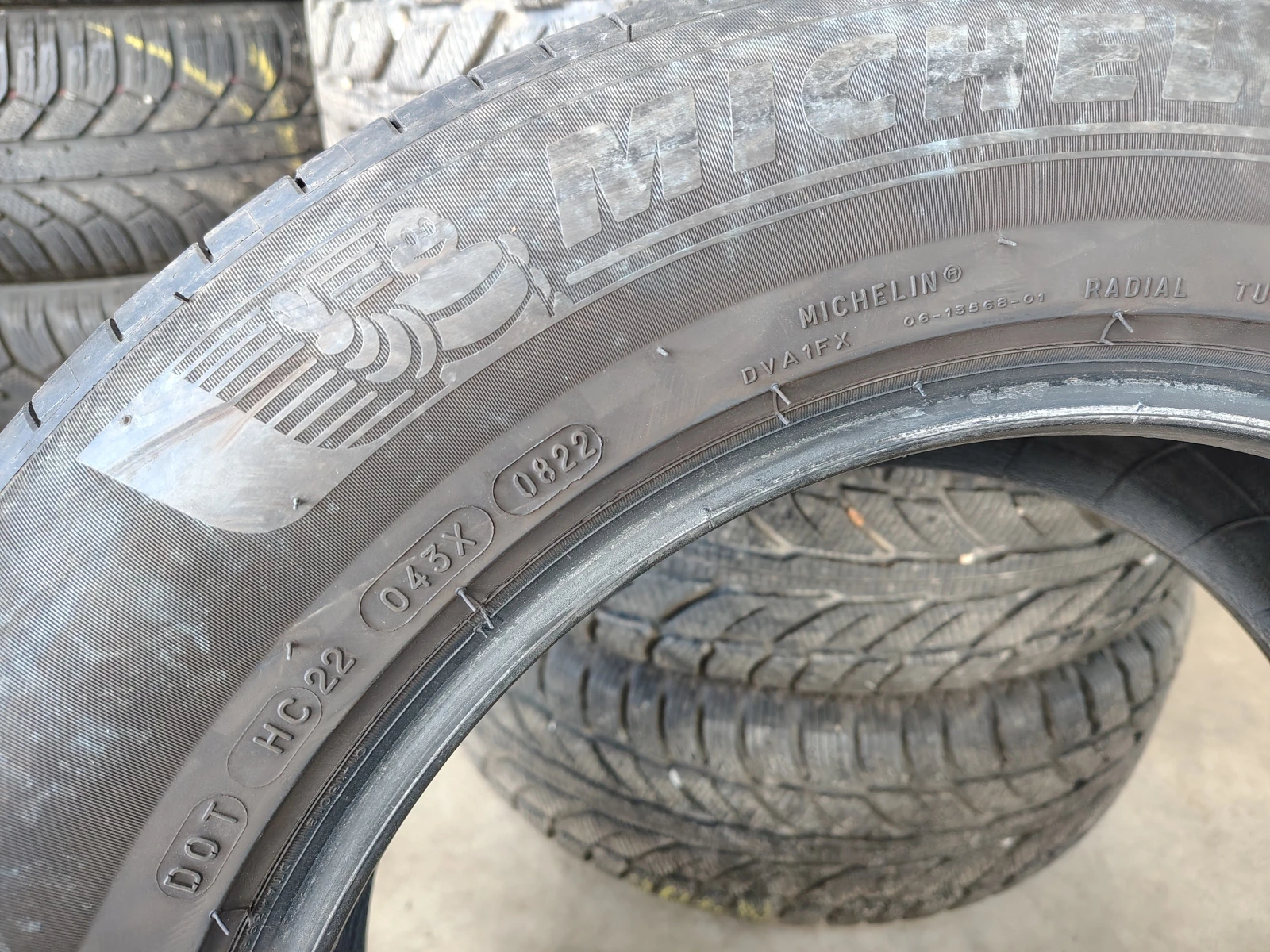 Гуми Летни 215/65R17, снимка 5 - Гуми и джанти - 55845900