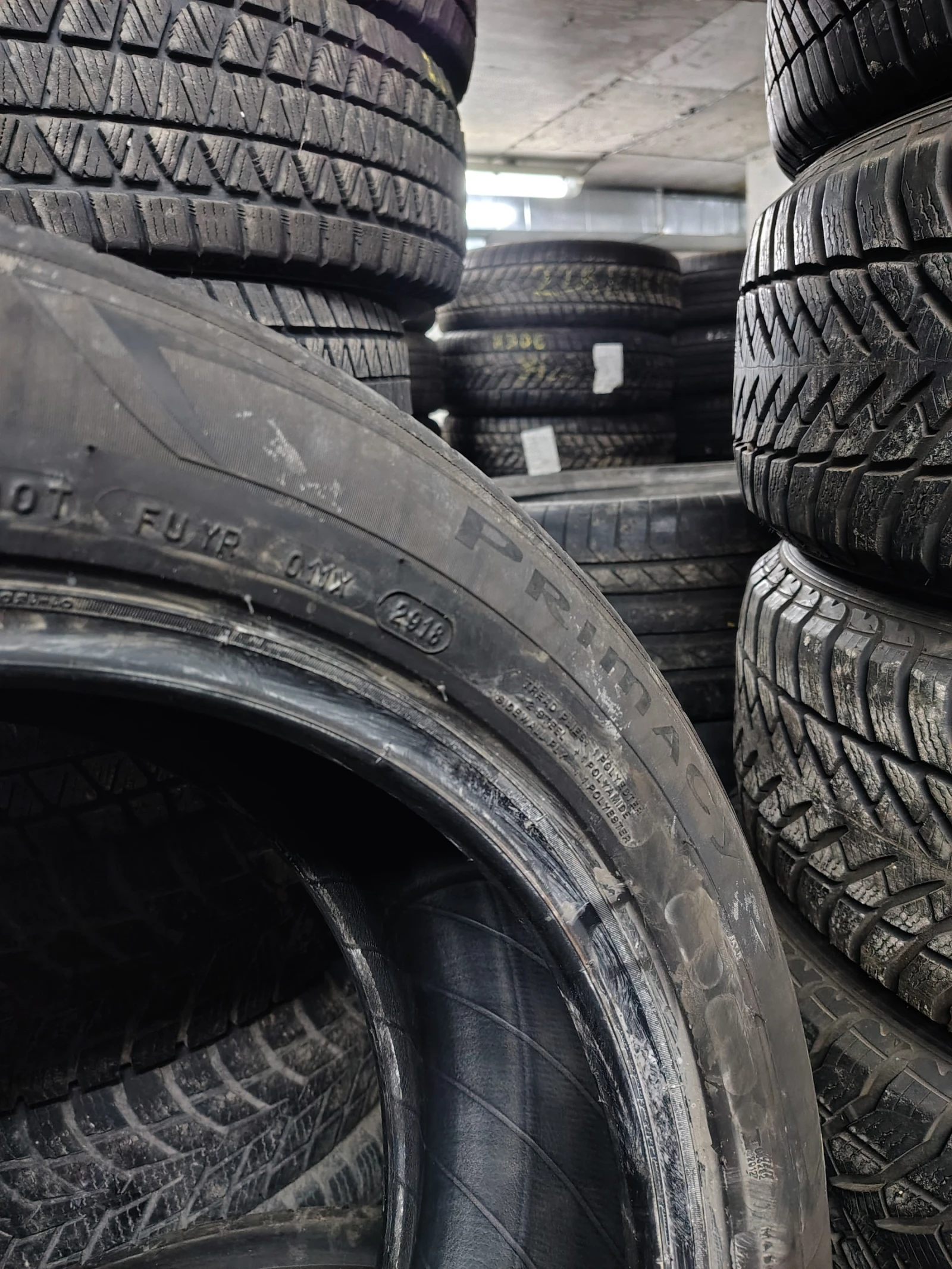 Гуми Летни 215/65R17, снимка 8 - Гуми и джанти - 55845900