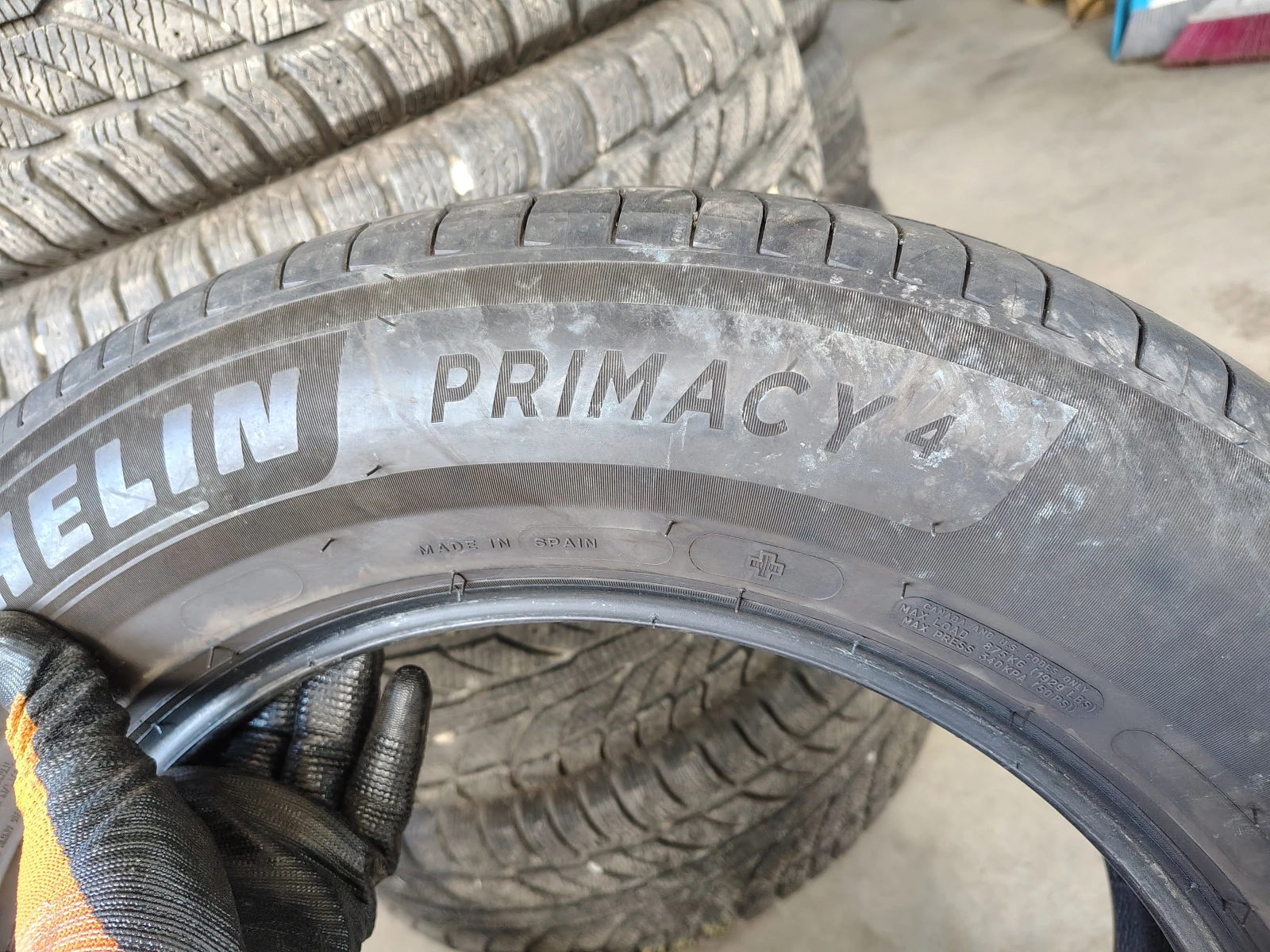 Гуми Летни 215/65R17, снимка 7 - Гуми и джанти - 55845900