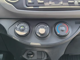 Toyota Yaris 1.0VVT-i, снимка 13