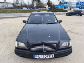Mercedes-Benz C 220, снимка 2