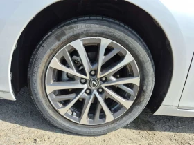 Lexus ES 300 * 300H * CARFAX * Без инциденти * , снимка 14