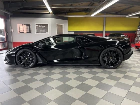 Lamborghini Revuelto 6.5 V12 HPEV/ NERO NOCTIS/ CARBON/ CERAMIC/ LIFT/ | Mobile.bg    4