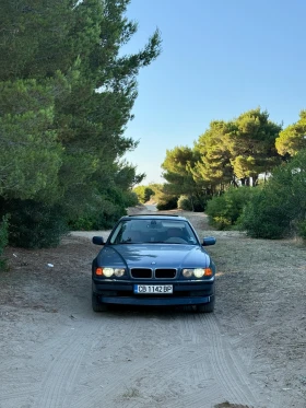     BMW 735 V8 /  / Individual