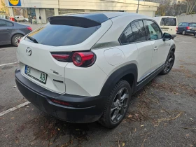 Mazda MX-30, снимка 5