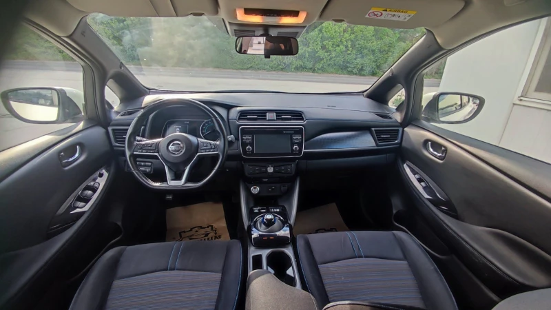 Nissan Leaf  40kWh Acenta, снимка 6 - Автомобили и джипове - 46747681