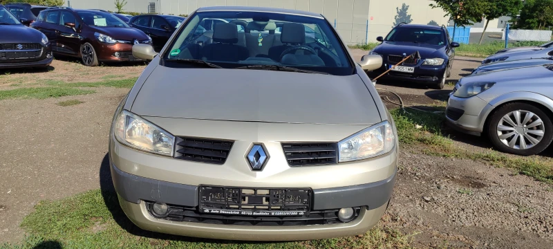 Renault Megane 1.6 16V- 113к.с. Кабрио, снимка 3 - Автомобили и джипове - 46811374