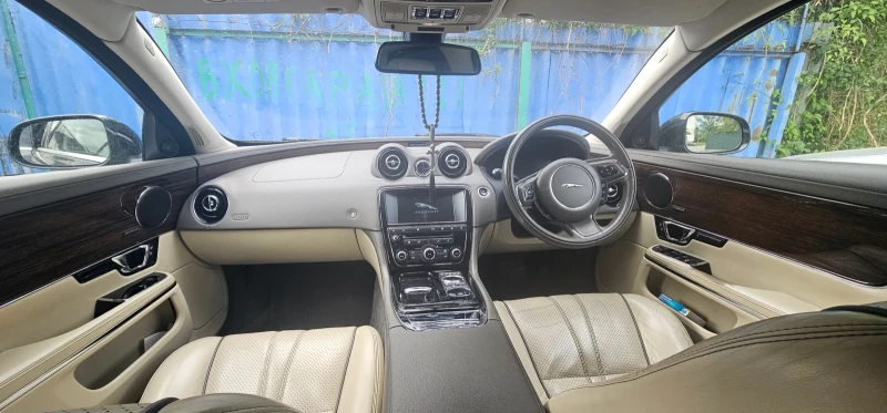 Jaguar Xj XJL, снимка 9 - Автомобили и джипове - 48298063