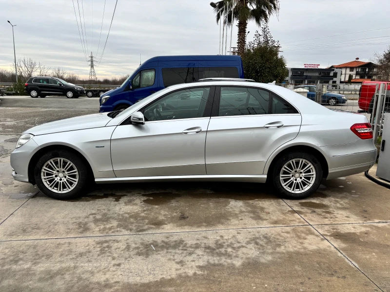 Mercedes-Benz E 200 W 212, 129 730 км., снимка 3 - Автомобили и джипове - 48482239