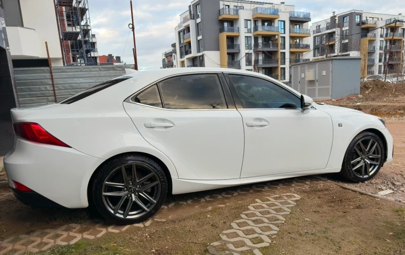 Lexus IS FSport 3.5 V6 AWD 2017, снимка 4 - Автомобили и джипове - 48779538