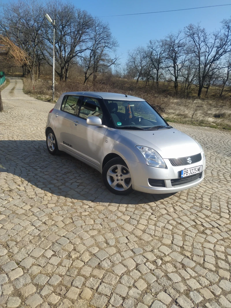 Suzuki Swift, снимка 1 - Автомобили и джипове - 49089301