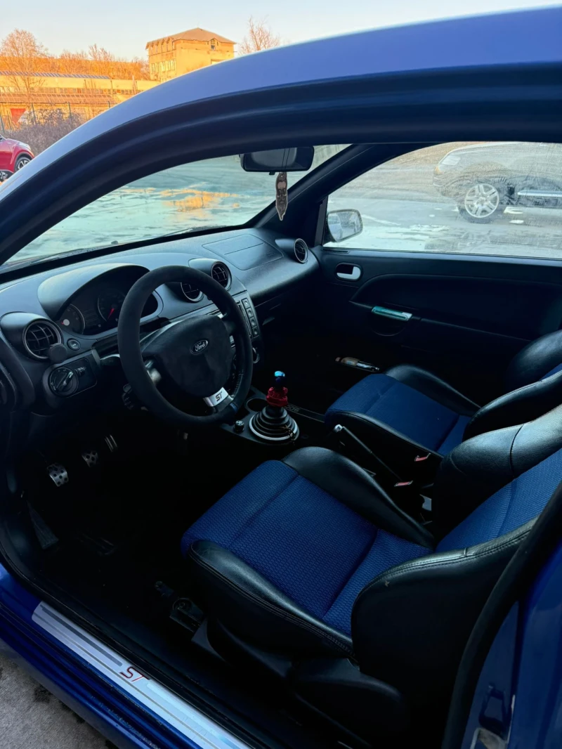 Ford Fiesta ST 150, снимка 4 - Автомобили и джипове - 49389792