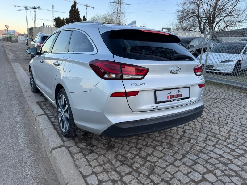 Hyundai I30 1.6CRDI/Automatic, снимка 2 - Автомобили и джипове - 49579884