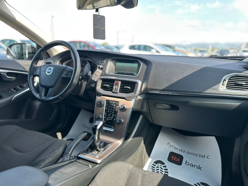 Volvo V40 Cross Country  / D 2 / BUSINESS / 2.0D / EURO 6 / TOP /, снимка 12 - Автомобили и джипове - 51285977