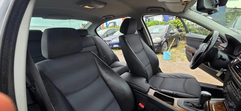 BMW 325 АВТОМАТ СЕДАН, снимка 10 - Автомобили и джипове - 51486666