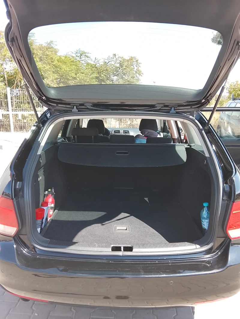 VW Golf Variant, снимка 12 - Автомобили и джипове - 52265265