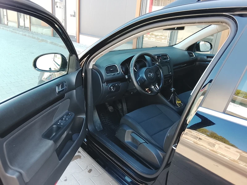 VW Golf Variant, снимка 5 - Автомобили и джипове - 52265265