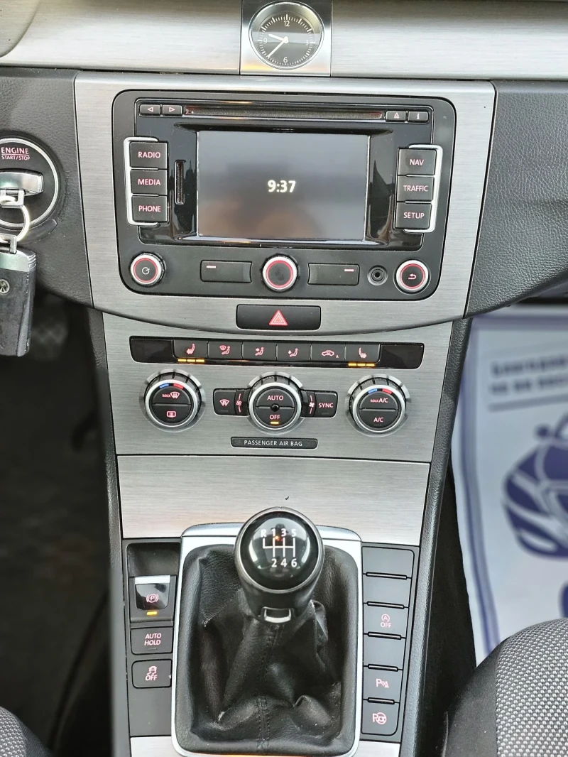VW Passat B7 Full Масаж/Обдухване/Подгрев/Панорама, снимка 11 - Автомобили и джипове - 51774417