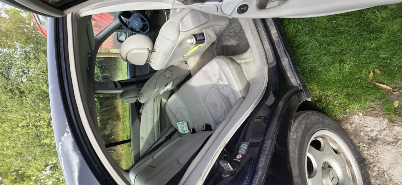 Mercedes-Benz E 270, снимка 11 - Автомобили и джипове - 52559631