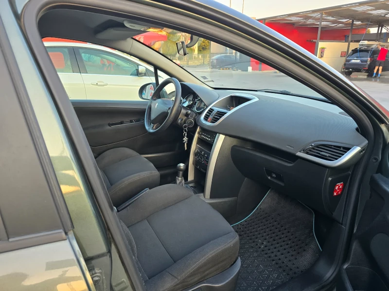 Peugeot 207, снимка 16 - Автомобили и джипове - 52614539