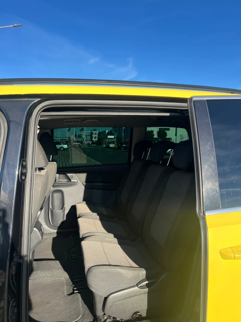 VW Sharan 2.0 TDI, снимка 7 - Автомобили и джипове - 52225654