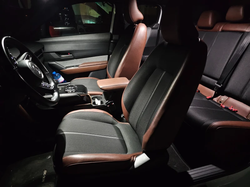 Mazda MX-30, снимка 12 - Автомобили и джипове - 52645342